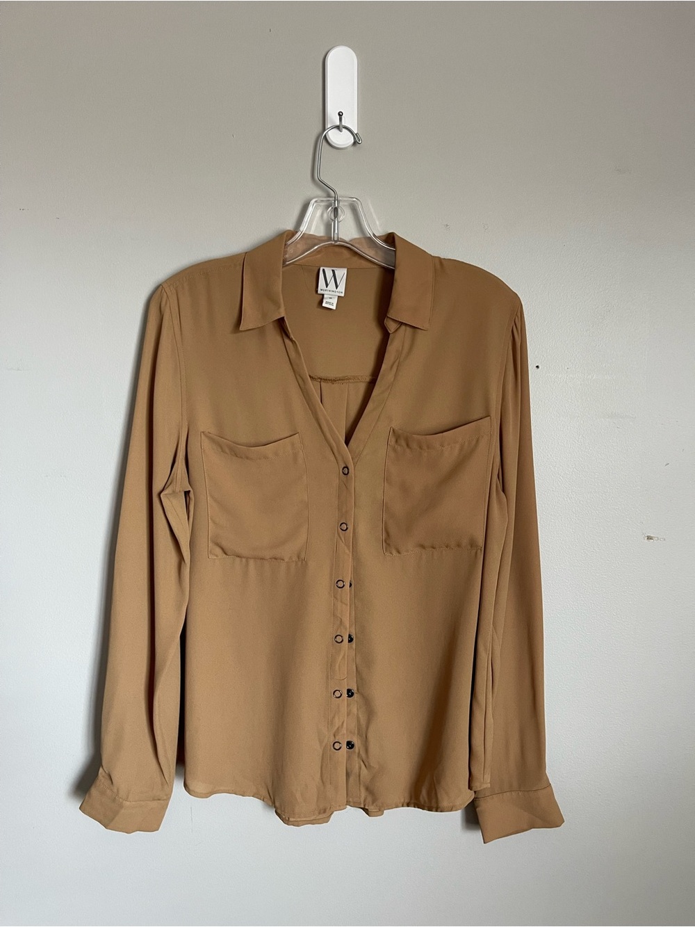 WORTHINGTON | Tan Snap Button-Front Long Sleeve Blouse Sz M
